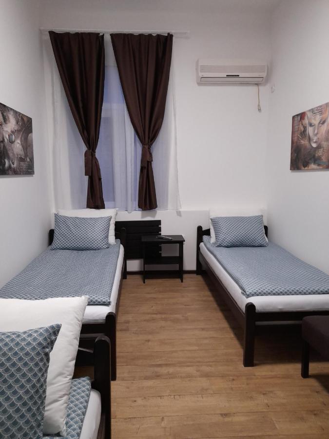 Apartment Artistika Белград Экстерьер фото