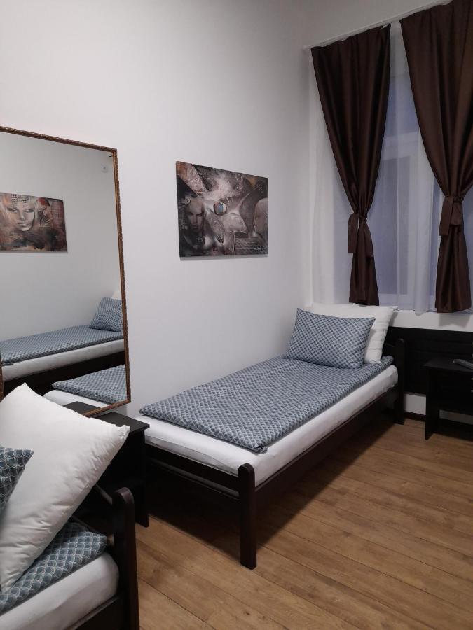 Apartment Artistika Белград Экстерьер фото