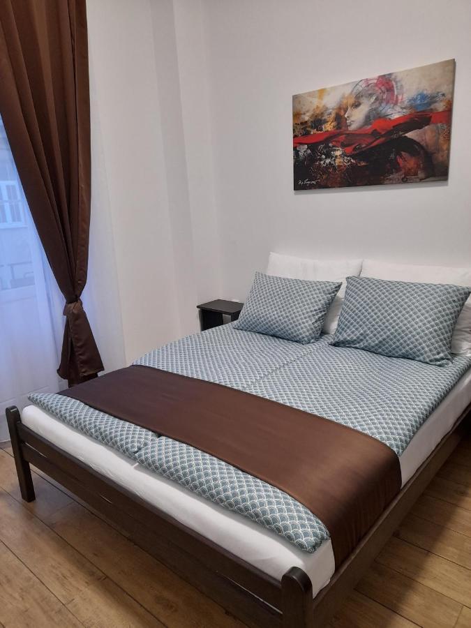 Apartment Artistika Белград Экстерьер фото